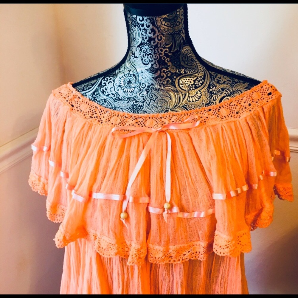 Orange tops